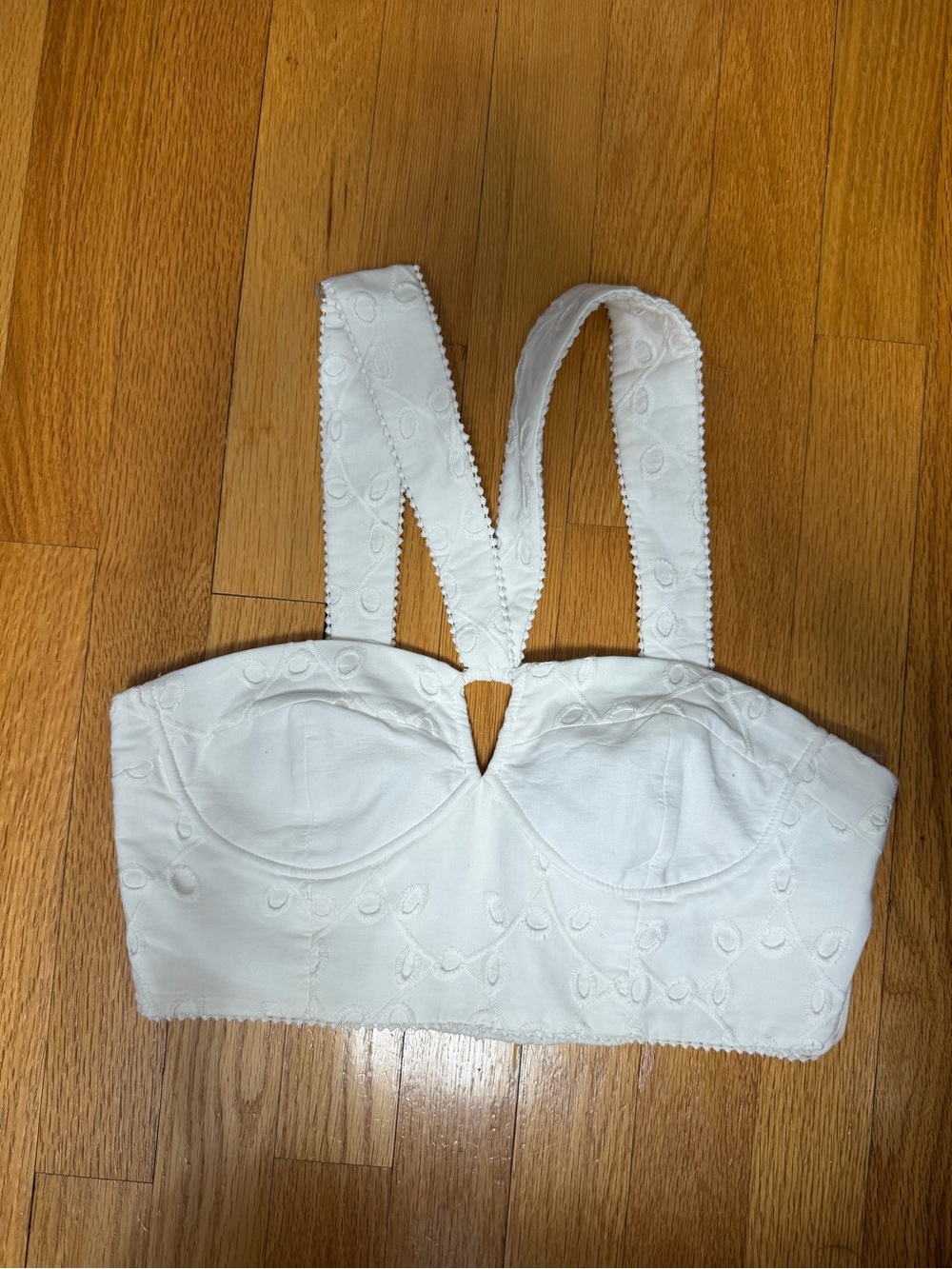 Zara White Embroidered Crop Top
